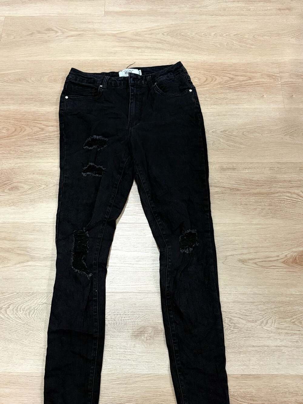 Refuge Denim Miami Jeans Size 7 Black Distressed Skinny